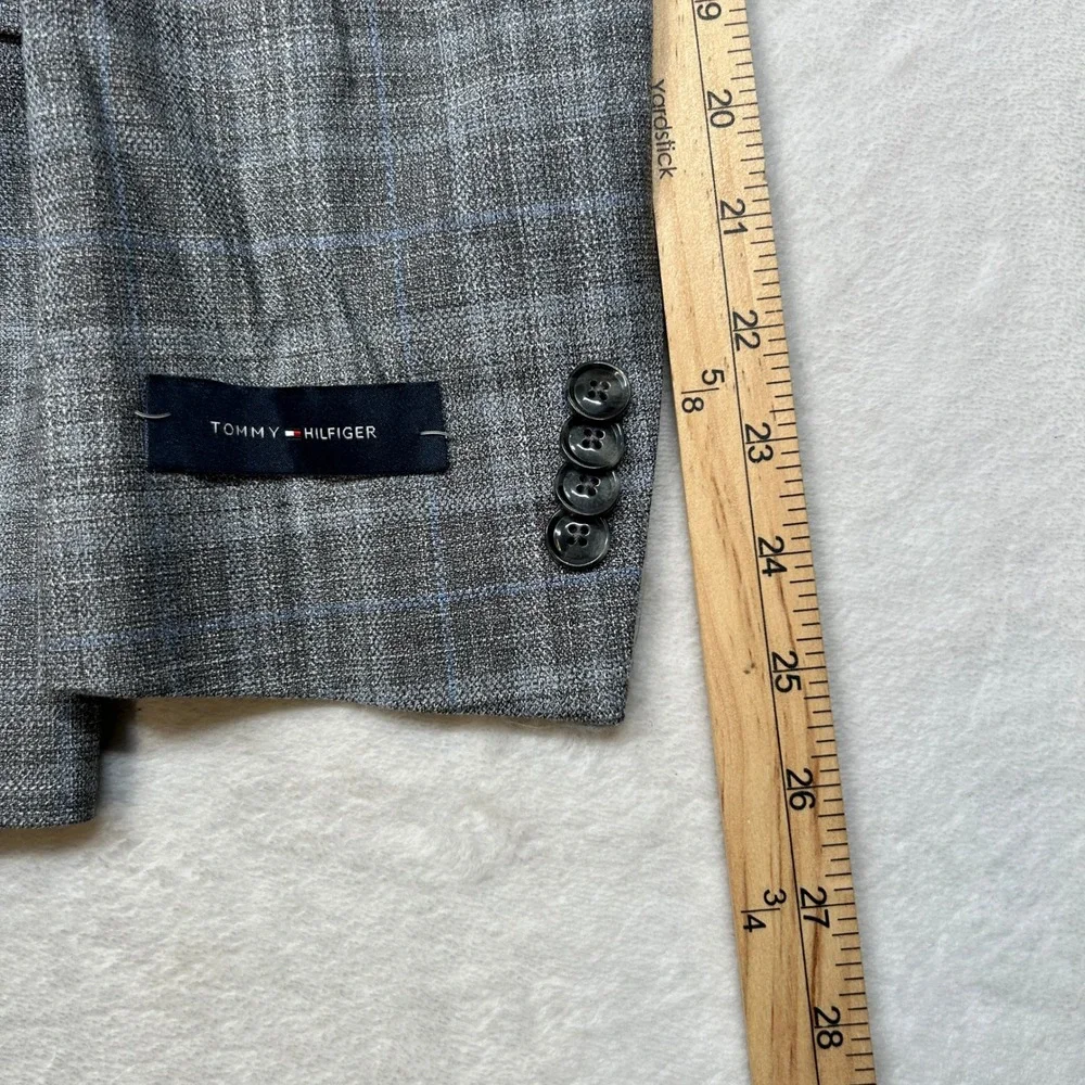 Tommy Hilfiger Modern-Fit Sport Coat Mens 38R 38 Gray Plaid‎ $295 NEW